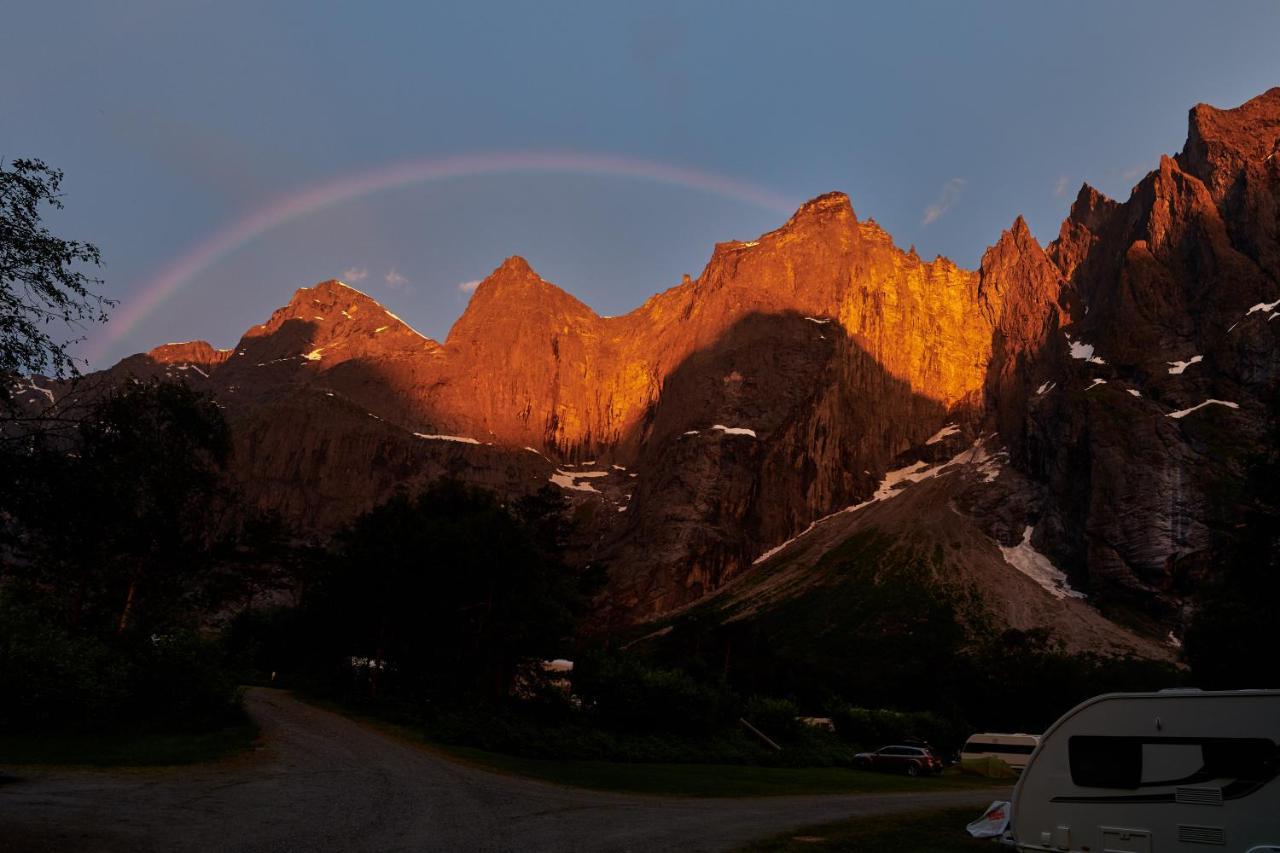 Trollveggen Camping Åndalsnes المظهر الخارجي الصورة